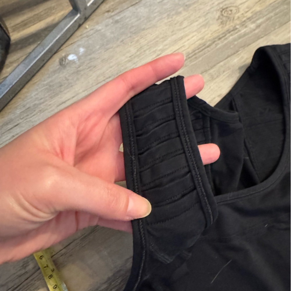 Black Lululemon Pleated Tank Top - Picture 6 of 8